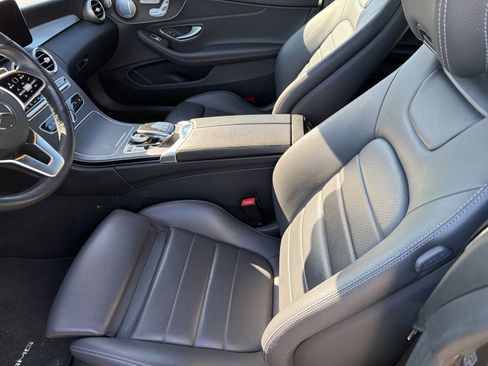 Used 2019 Mercedes-Benz C 300 4MATIC Cabriolet image 6
