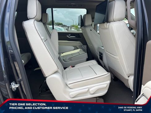 New 2026 GMC Yukon XL Denali w/ Denali Reserve Package AWD/4WD image 18