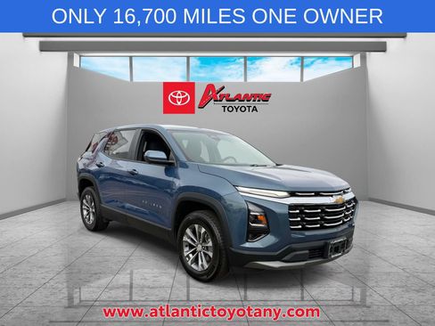 Used 2025 Chevrolet Equinox LT w/ Safety and Technology Package AWD/4WD image 1