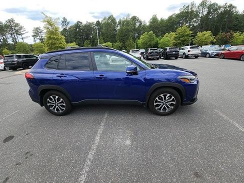 Used 2023 Toyota Corolla Cross AWD Hybrid image 15