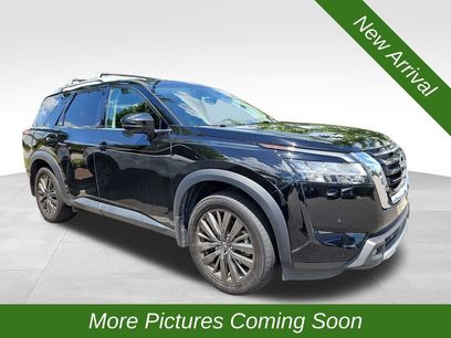 Used 2022 Nissan Pathfinder SL w/ SL Premium Package