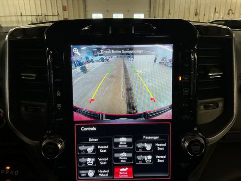 Used 2021 RAM 1500 Laramie AWD/4WD image 23