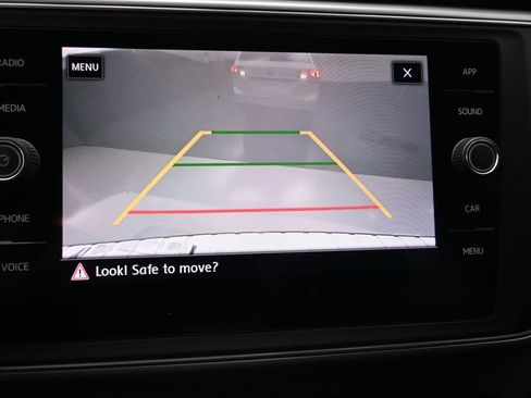 Used 2019 Volkswagen Atlas SE image 32