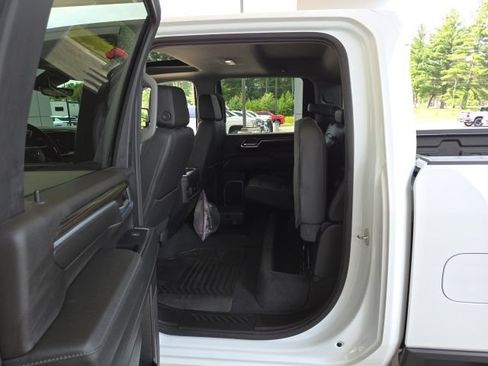 Used 2024 Chevrolet Silverado 2500 LT w/ Z71 Sport Edition AWD/4WD image 35