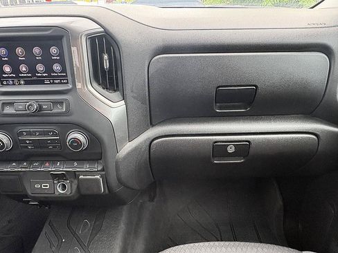 Used 2024 Chevrolet Silverado 1500 Custom Trail Boss AWD/4WD image 11