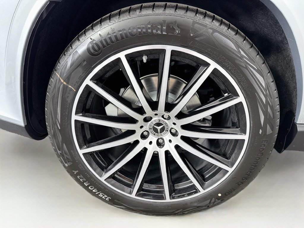 Certified 2026 Mercedes-Benz GLS 450 4MATIC image 33