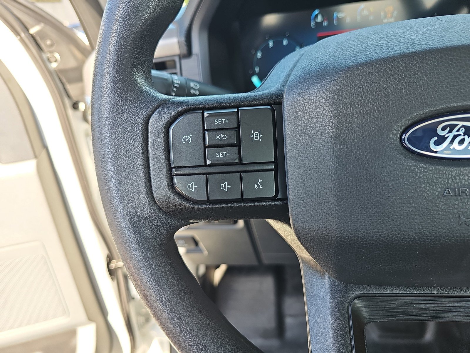 Used 2024 Ford F150 XL RWD image 16