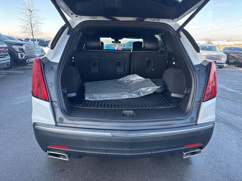 Used 2023 Cadillac XT5 Luxury w/ LPO, Floor Liner Package image 30