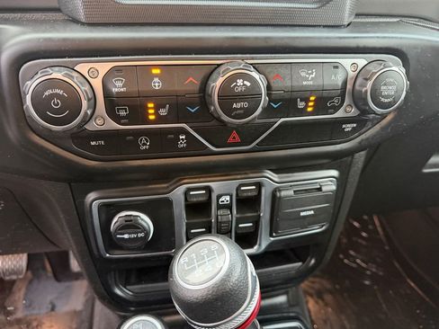 Certified 2023 Jeep Wrangler Sport S image 16