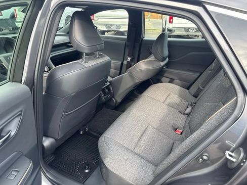 Used 2023 Toyota Crown w/ Carpet Mat Package (TMS) AWD/4WD image 15