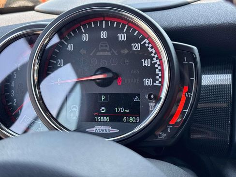 Used 2019 MINI Cooper John Cooper Works w/ Signature Upholstery Package FWD image 13