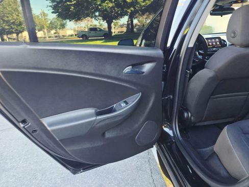 Used 2019 Chevrolet Volt LT image 35