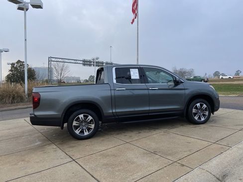 Used 2018 Honda Ridgeline RTL-E image 11
