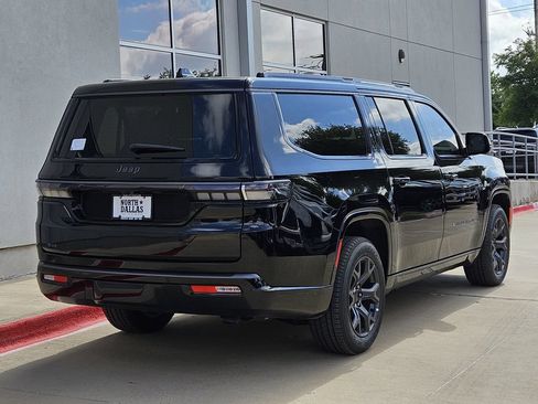 New 2026 Jeep Grand Wagoneer L Limited AWD/4WD image 3