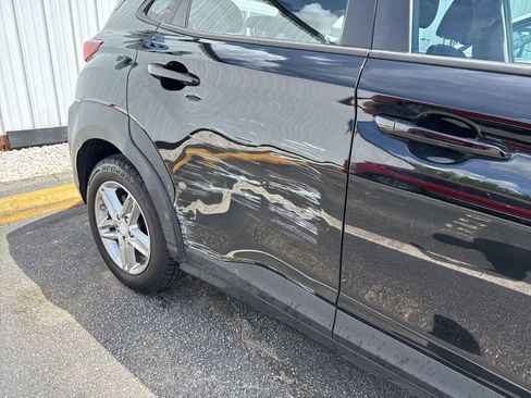 Used 2019 Hyundai Kona SE image 4