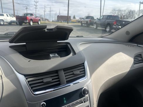 Used 2012 Chevrolet Malibu LT w/ Sunroof Package image 12