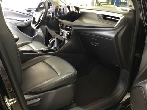 Used 2024 Buick Encore GX Sport Touring AWD/4WD image 42