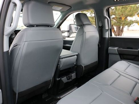 New 2026 Ford F250 XL w/ XL Chrome Package AWD/4WD image 19