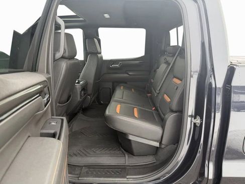 Used 2022 GMC Sierra 1500 AT4 w/ AT4 Preferred Package image 29