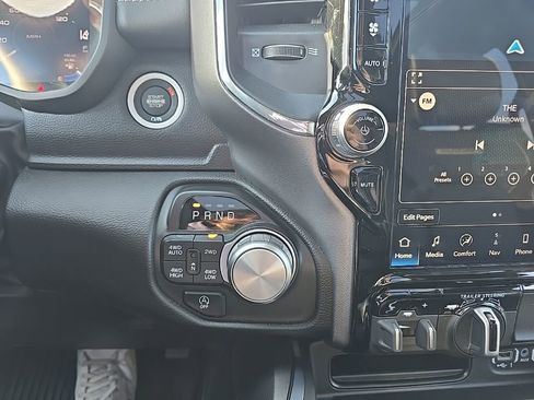 Used 2024 RAM 1500 Laramie image 20