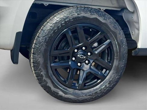 Used 2024 Chevrolet Silverado 1500 Custom w/ Turbomax Blackout Package RWD image 30