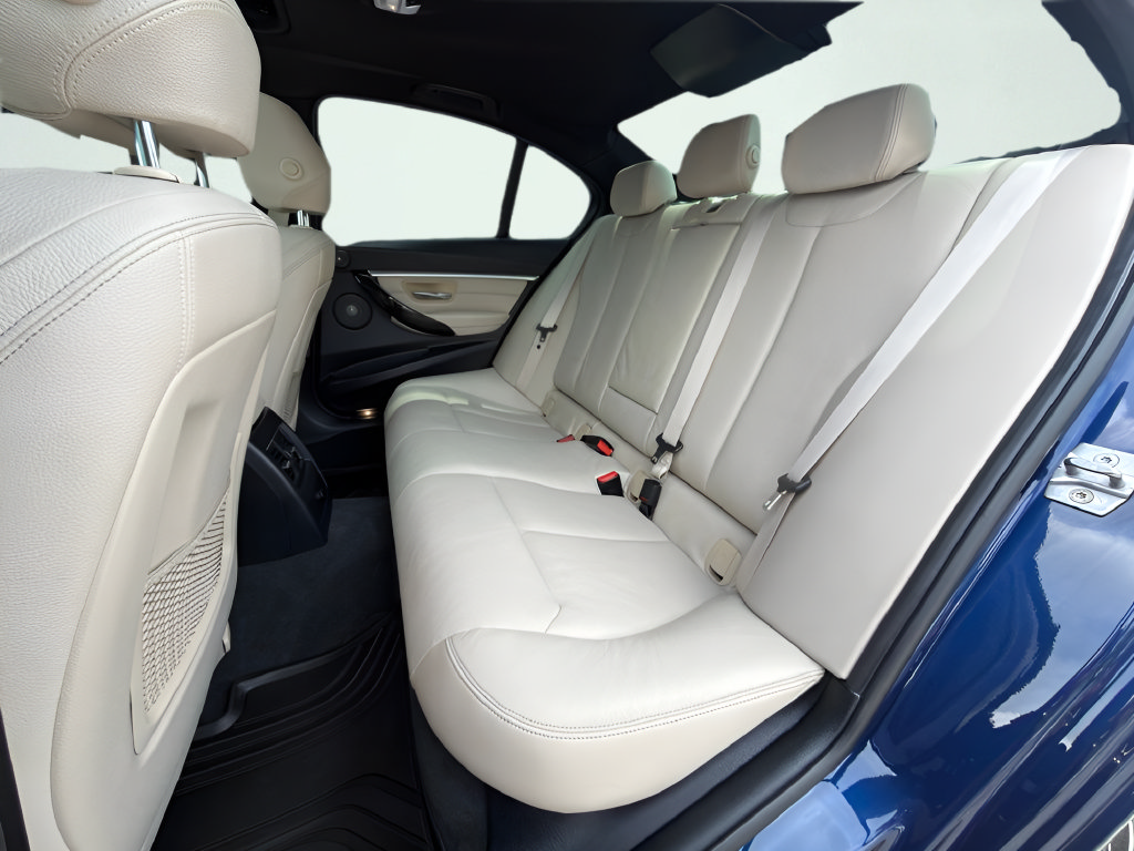 Used 2018 BMW 340i Sedan RWD image 44