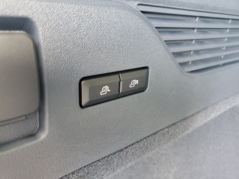New 2026 Lincoln Nautilus Black Label AWD/4WD image 33