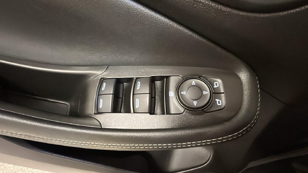 Used 2022 Buick Encore GX Preferred w/ Sport Touring Package FWD image 26