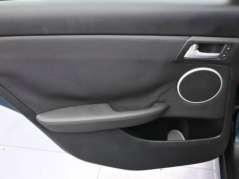 Used 2009 Pontiac G8 image 24