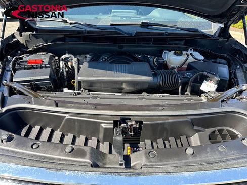 Used 2024 GMC Yukon SLT RWD image 34