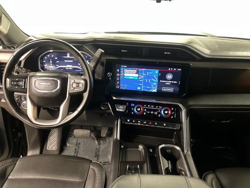 Certified 2024 GMC Sierra 2500 Denali w/ Denali Reserve Package AWD/4WD image 17