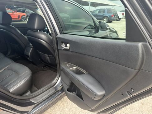 Used 2020 Kia Optima SE FWD image 10