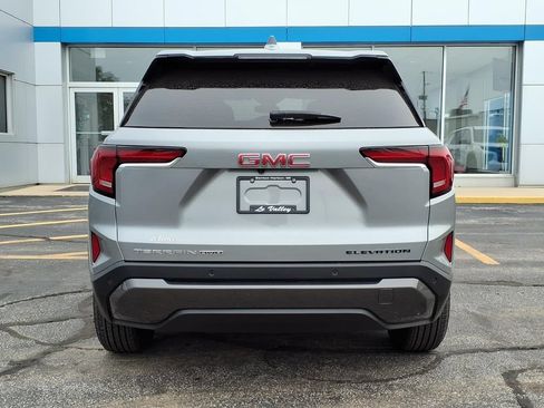 Used 2025 GMC Terrain Elevation AWD/4WD image 11