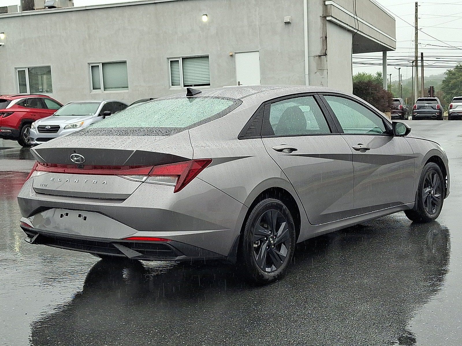 Certified 2023 Hyundai Elantra SEL FWD image 5