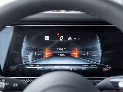 Used 2025 Mercedes-Benz G 63 AMG G 63 AMG image 30