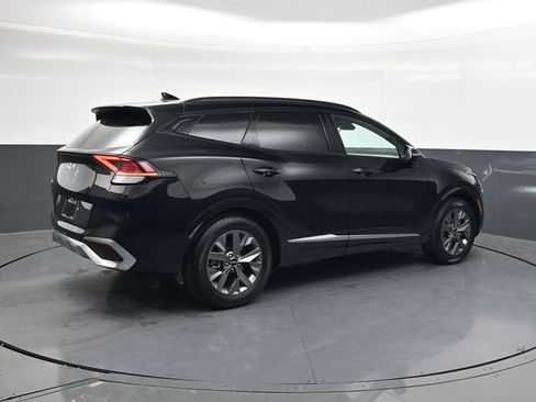Used 2023 Kia Sportage SX image 4