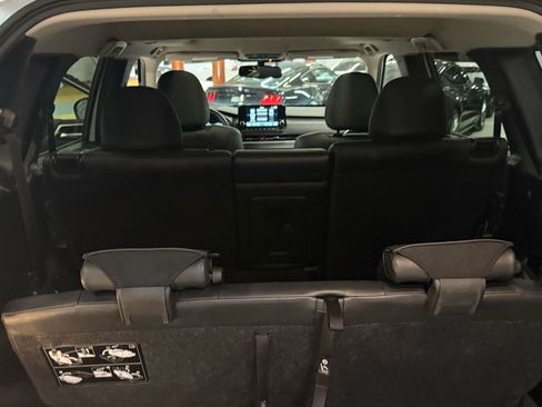 Used 2024 Mitsubishi Outlander SEL image 30