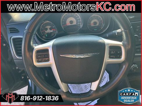 Used 2013 Chrysler 200 Touring image 20