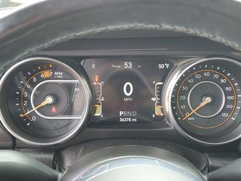 Used 2021 Jeep Wrangler Unlimited Sahara image 12