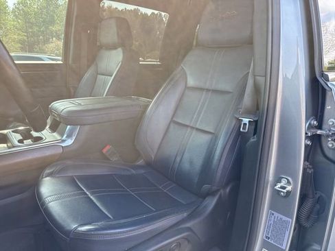 Used 2024 Chevrolet Silverado 2500 High Country w/ Technology Package image 10