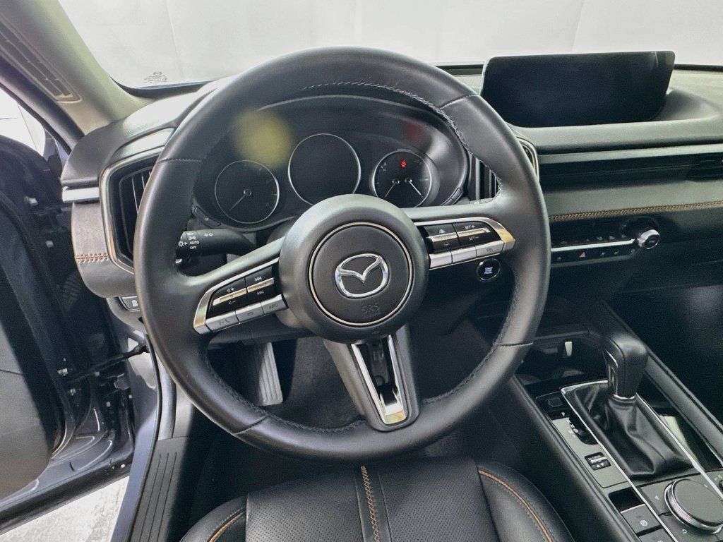 Used 2025 MAZDA CX-50 AWD 2.5 S w/ Premium Plus Pkg image 11
