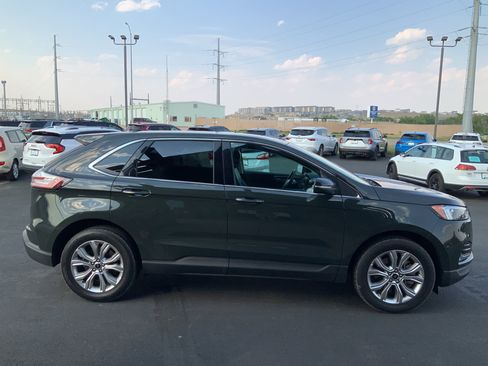 Used 2024 Ford Edge Titanium AWD/4WD image 5