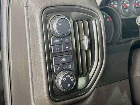 Used 2023 Chevrolet Silverado 1500 Custom Trail Boss AWD/4WD image 12