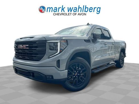 Used 2024 GMC Sierra 1500 Elevation image 1