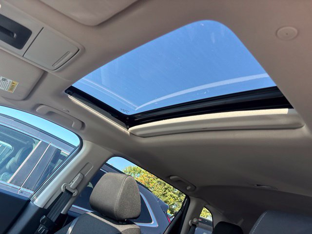 Used 2024 Honda CR-V EX image 9