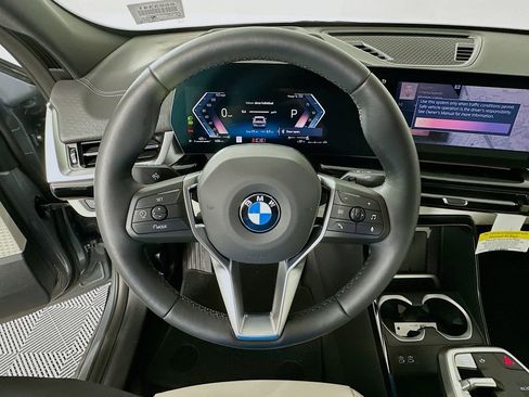 New 2026 BMW X2 xDrive28i w/ Technology Package image 10