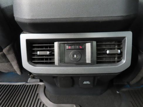 Used 2023 Ford F250 Lariat w/ Lariat Ultimate Package image 11