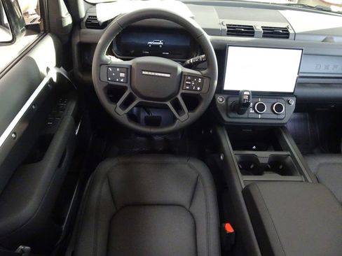New 2026 Land Rover Defender 110 S image 21
