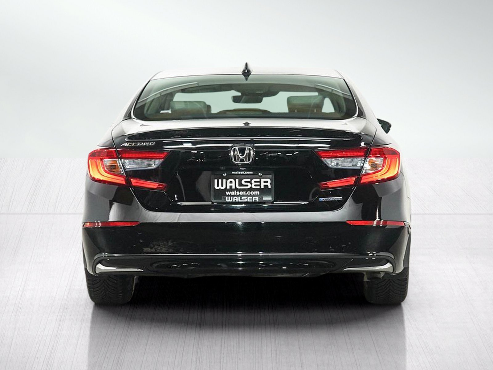 Used 2018 Honda Accord EX-L image 4