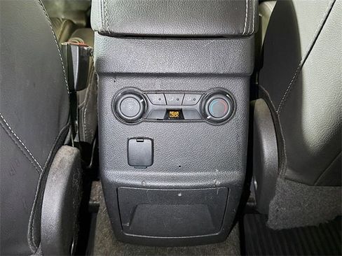 Used 2015 Ford Explorer Sport image 23